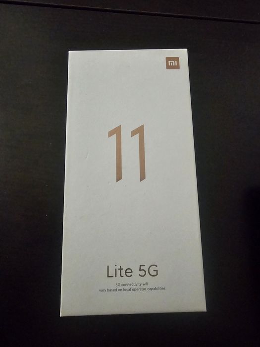 Xiaomi Mi 11 Lite 5G - Truffle Black | 8GB RAM + 128GB ROM | COMO NOVO