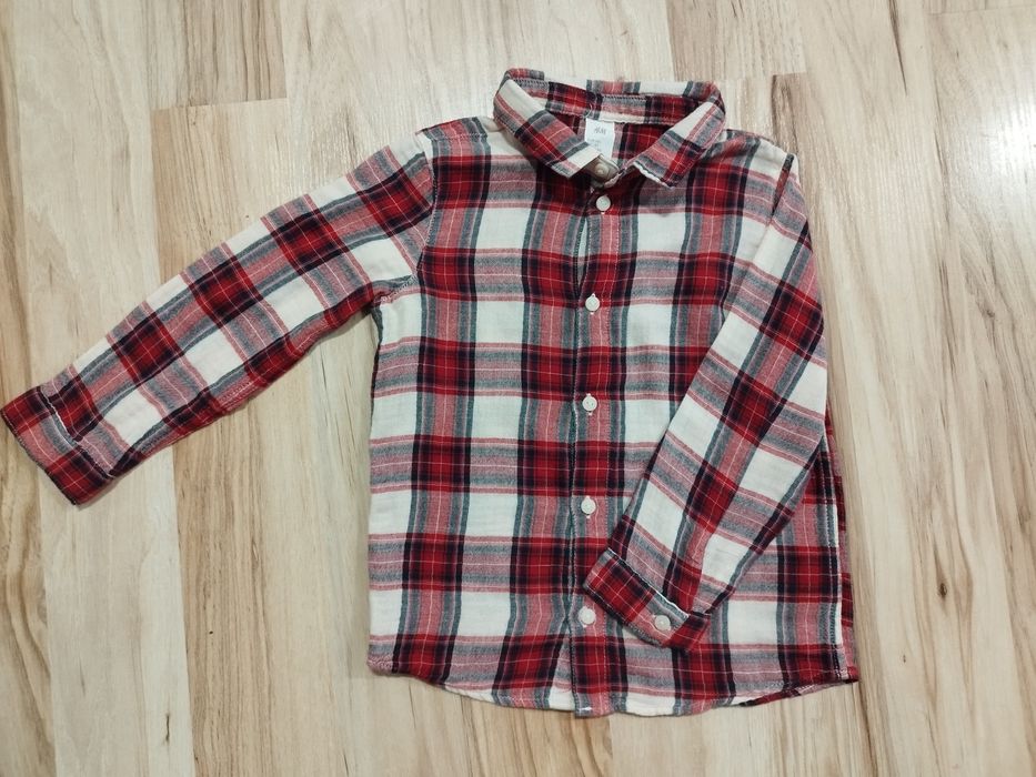 Świąteczny dres, koszula i sweterki dla chłopca 104 zestaw Sinsay H&M