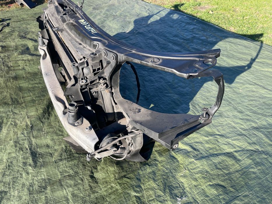 AUDI A4 B7 1.8 T 2.0 TFSI PAS pas przedni chłodnice  wentylatory belka