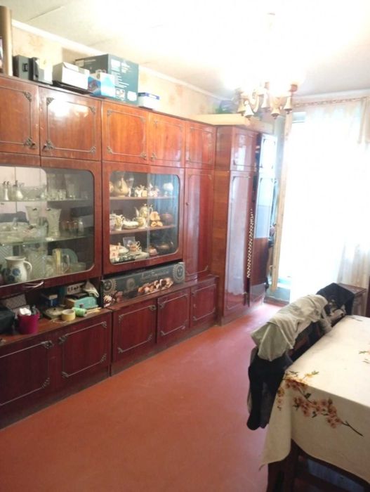 Продам 3-х комн кв, 5/12 метро " Студенческая,- 5 мин ,39500