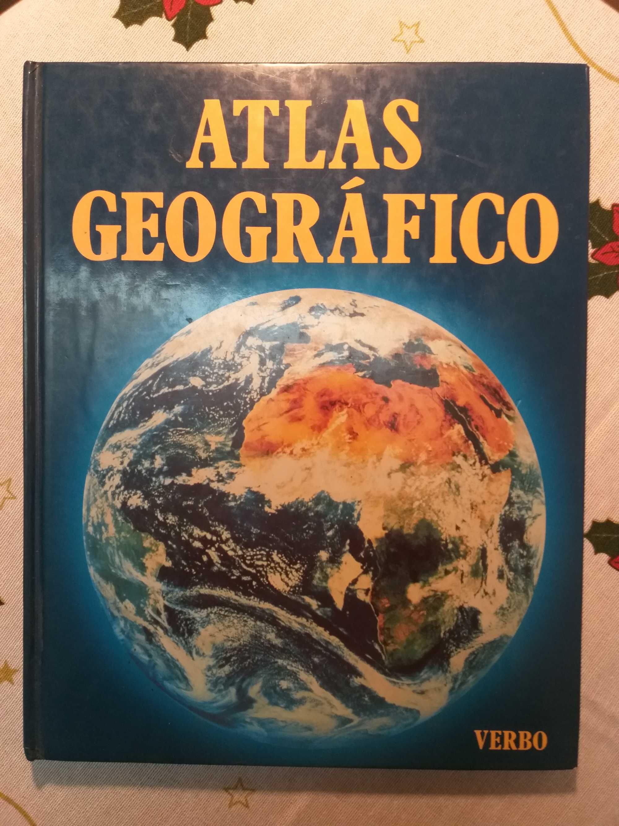 Livro "Atlas Geográfico"