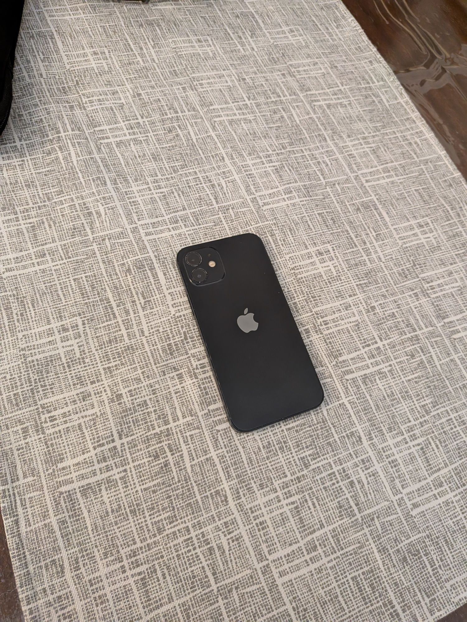 iPhone 12 128Gb Preto