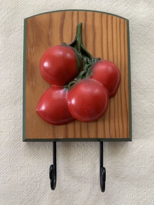 Вішалки для ключей, рушників ( декор)