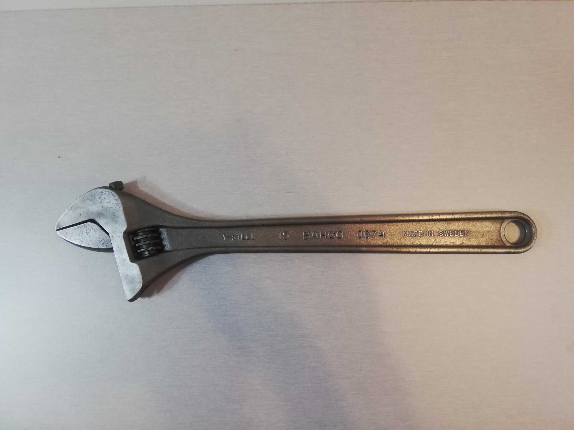 Chave Inglesa BAHCO,  0674,  15" Made in Sweden