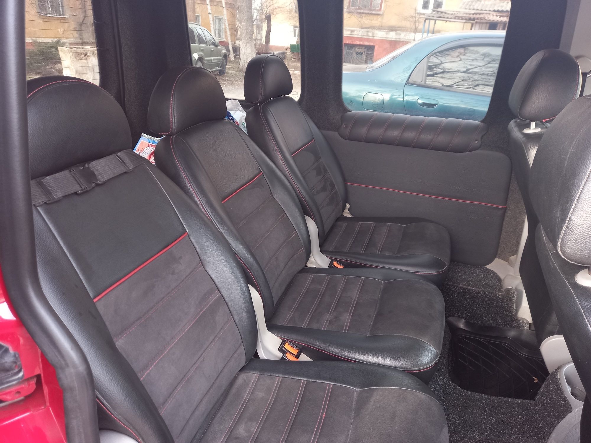 Volkswagen Caddy 1.9 дизель