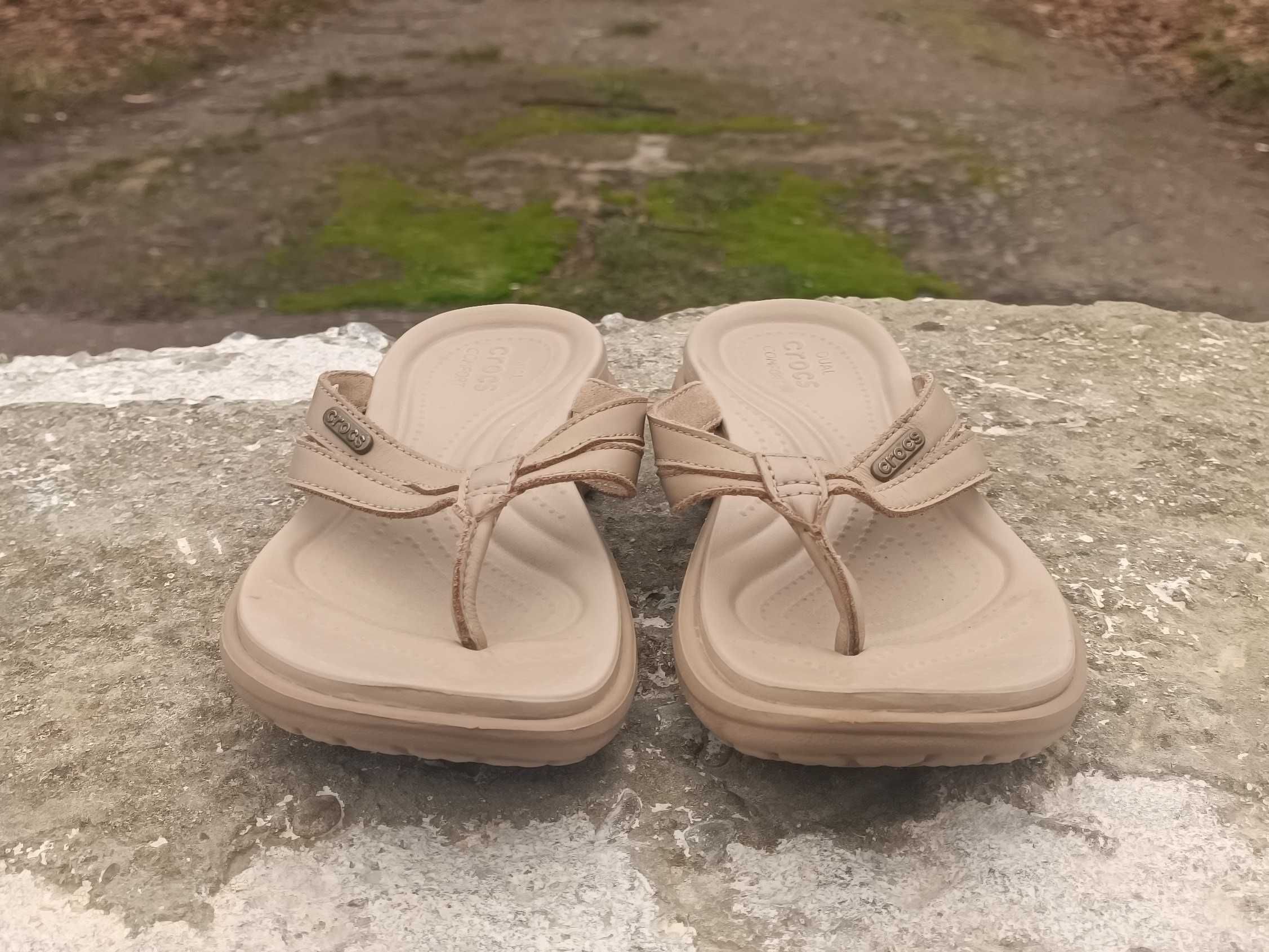 Легенькі вєтнамки, шльопки Crocs dual comfort