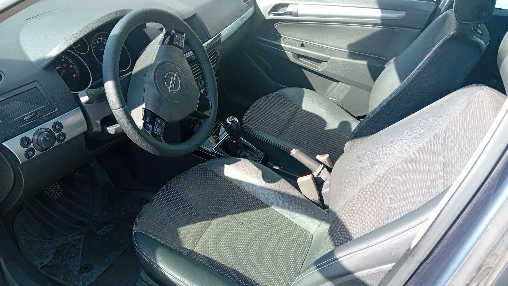 Opel astra caravan 1.7dti 125cv