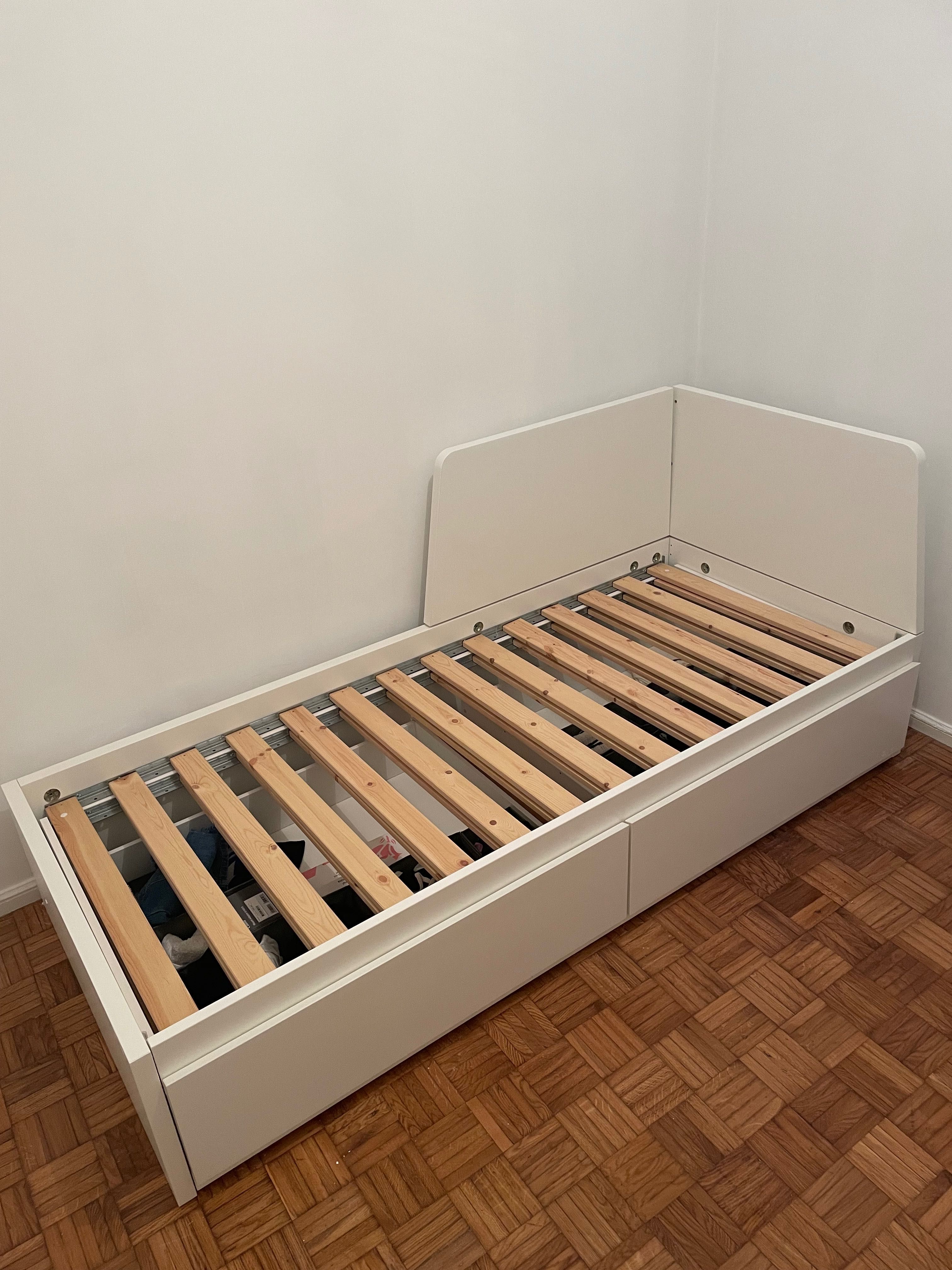 Cama Solteiro/Casal IKEA