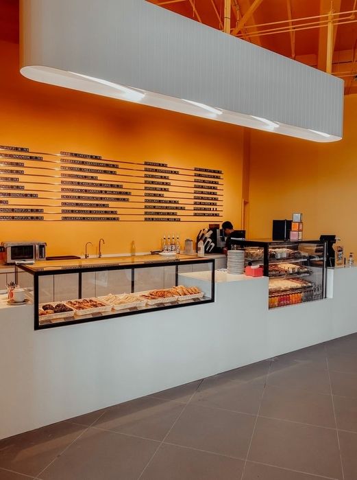 Изготовление мебели ЛОФт.торговые витрины .мебель для кафе баров.бар