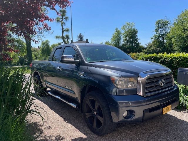 Toyota Hilux 4x4 Cabine Dupla DPF Auto Executive