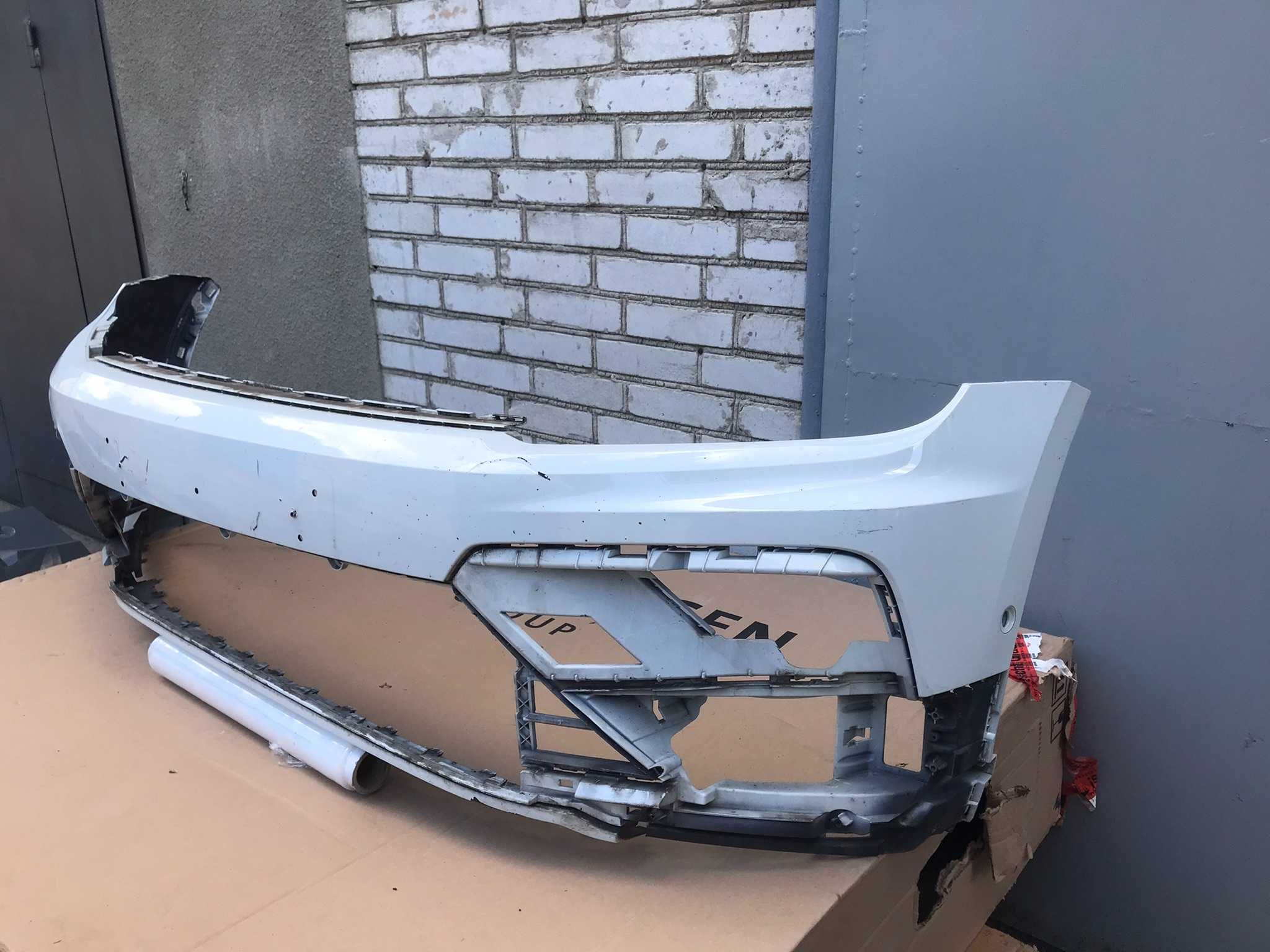 Tiguan 5na allspace бампер передній Rline