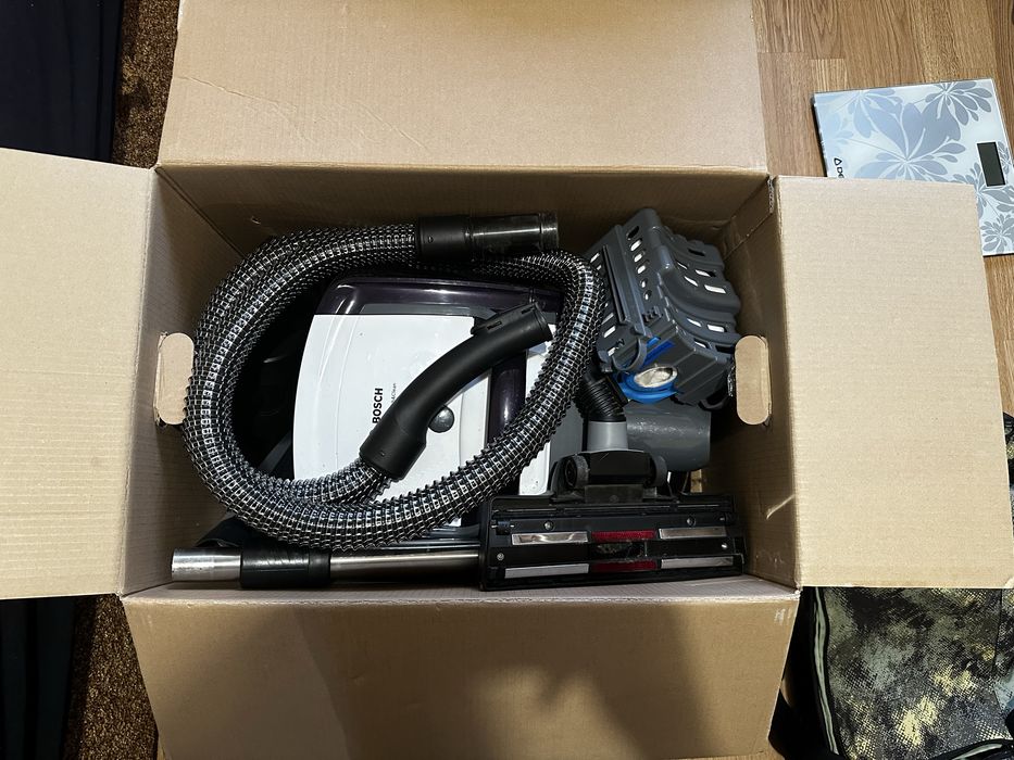 Миючий пилосос Bosch AquaWash Serie 4