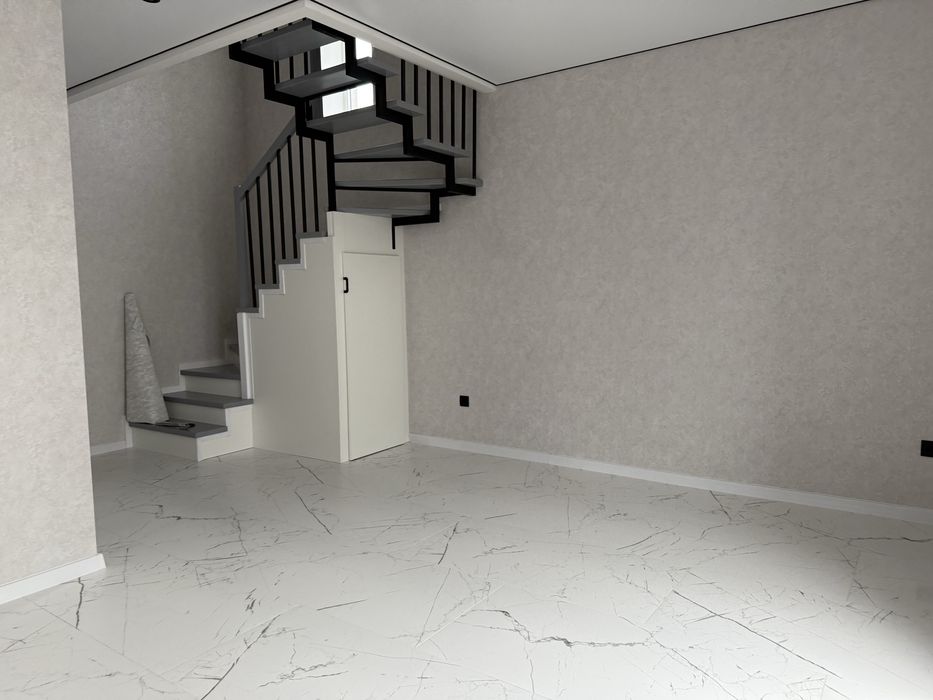 Продам дуплекс з ремонтом ТОП ЦІНА