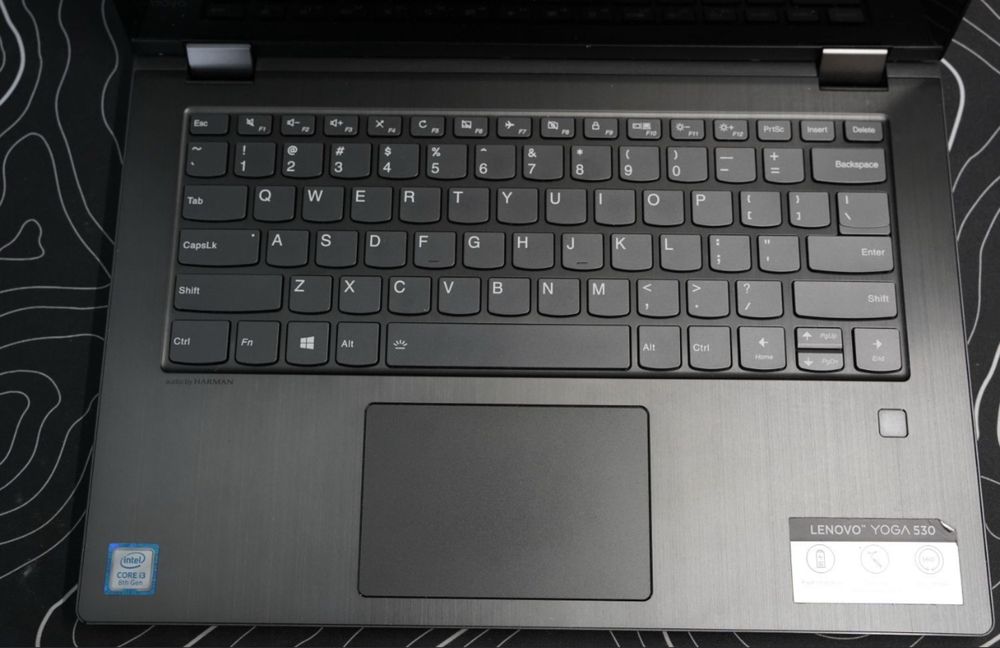 Lenovo Yoga 530 intel i3 8 gen 2 w 1
