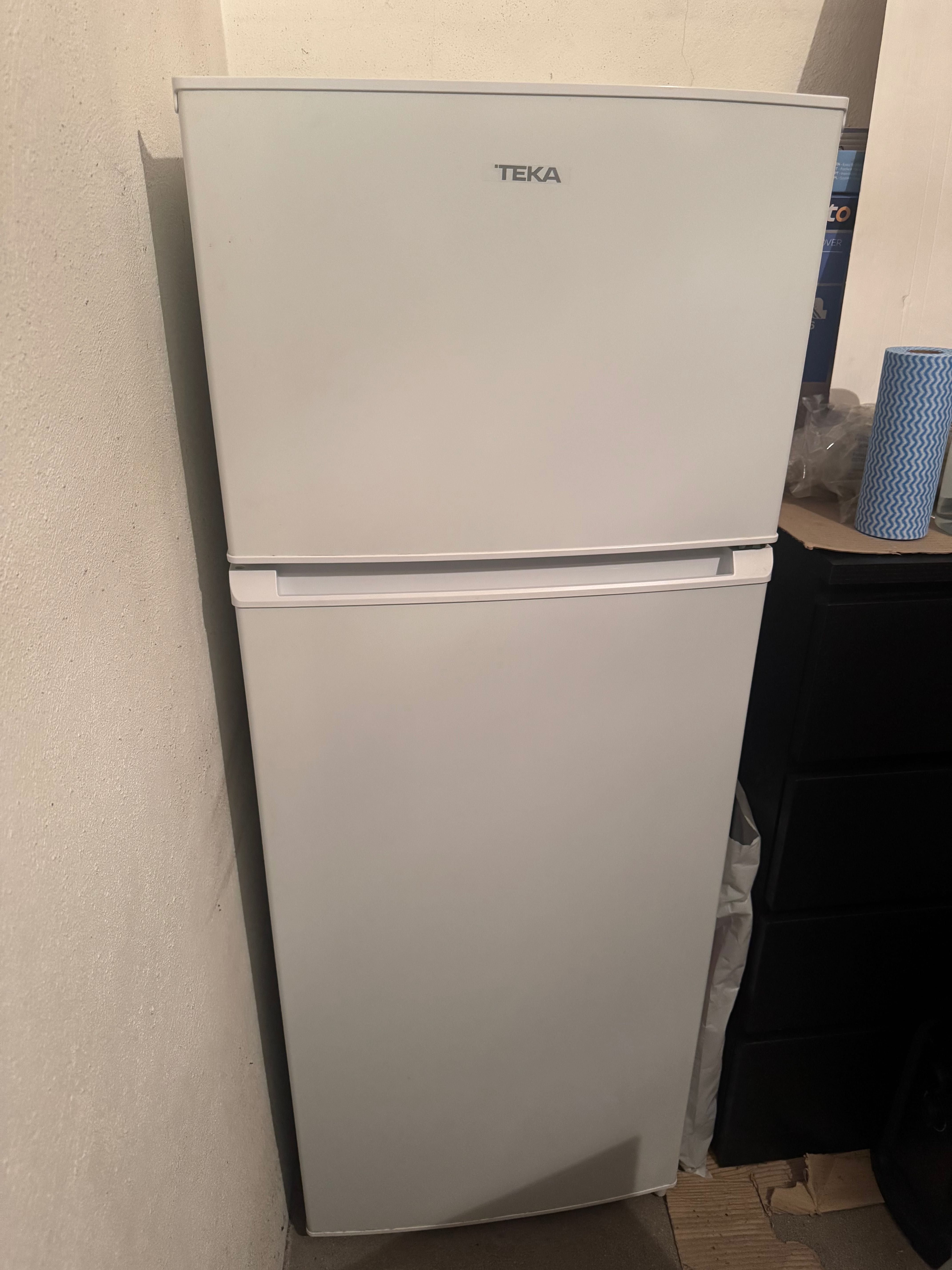 Frigorífico Teka FTM-240 - Ótimo Estado