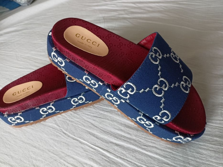 Klapki  damskie Gucci