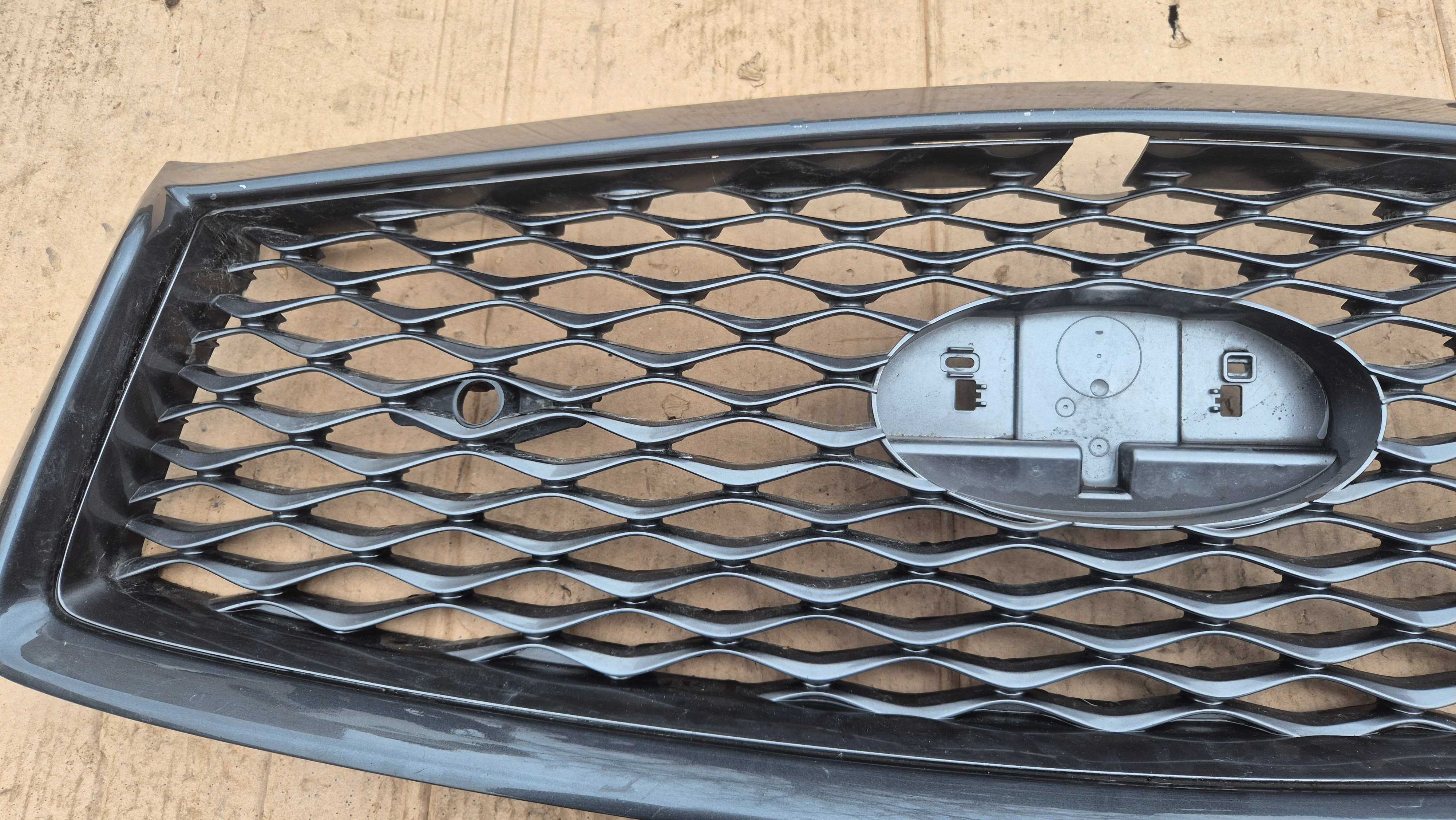Grill atrapa CHROM INFINITI Q50 Q 50