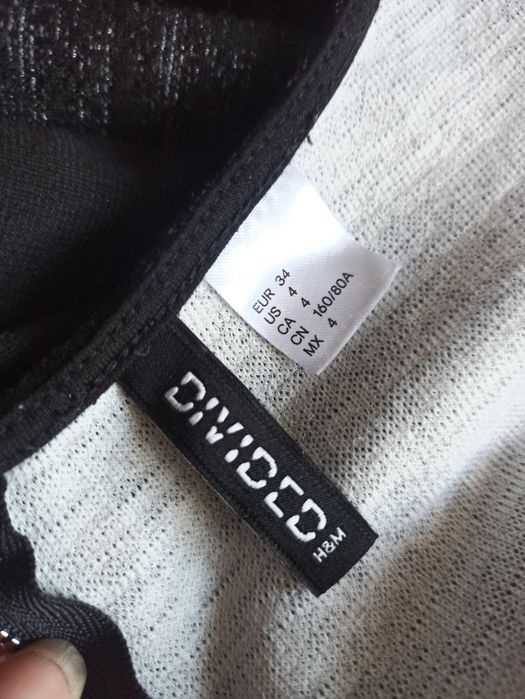 Sg Sukienka damska 34 , XS H&M mała czarna 34 , XS  , obcisła sukienka