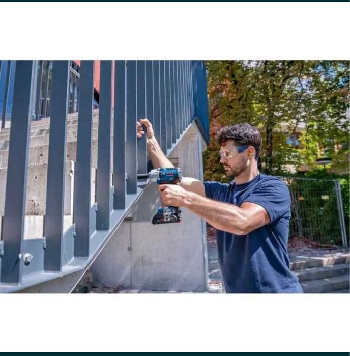 Набір  ударний гайковерт Bosch GDS 18V-450PC + 5.0 Am акум +зп