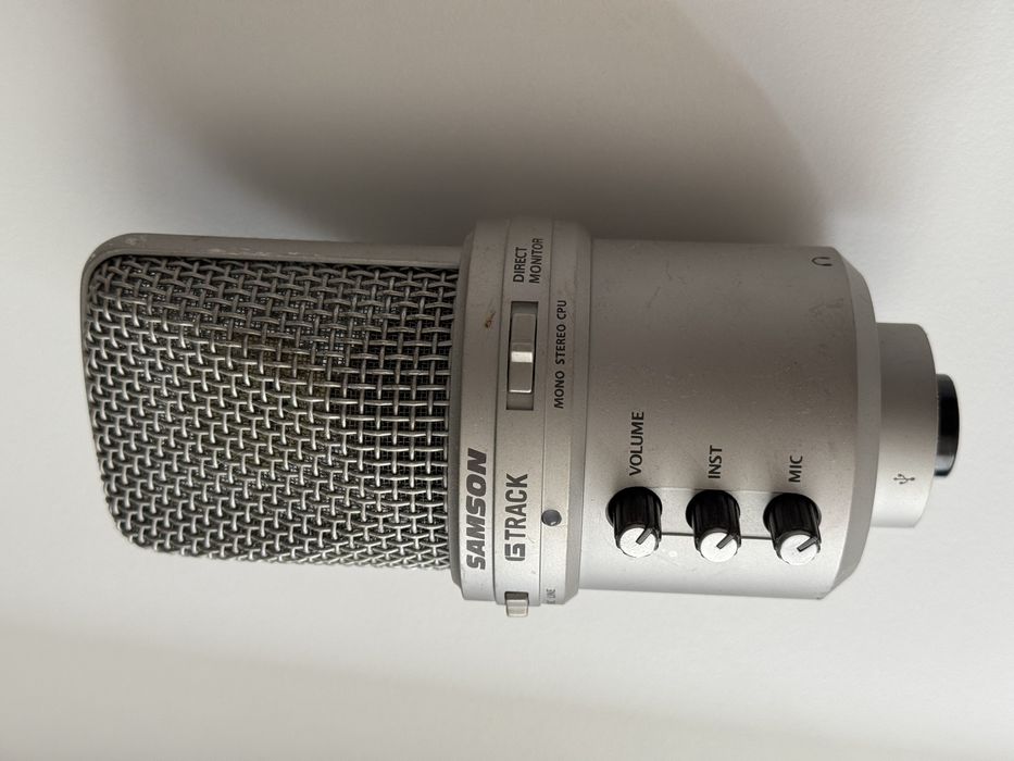 Samson G-Track + SP04 + Elgato Wave Low Profile