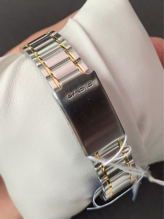 Годинник жіночий Casio LTP-1183G-7A Оригінал Гарантія