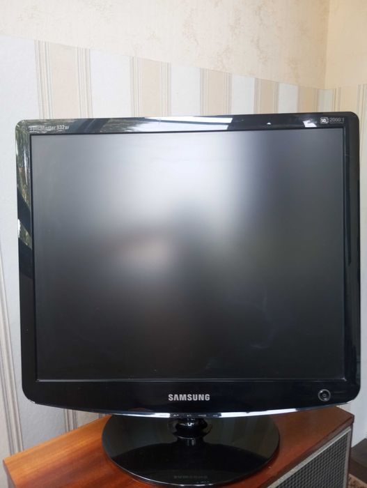 Монитор 19" Samsung Sync Master 932 bf