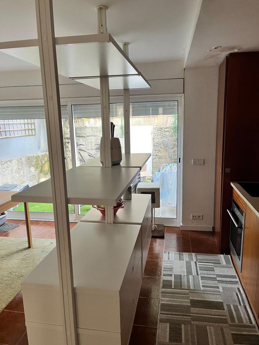 Móvel com arrumação