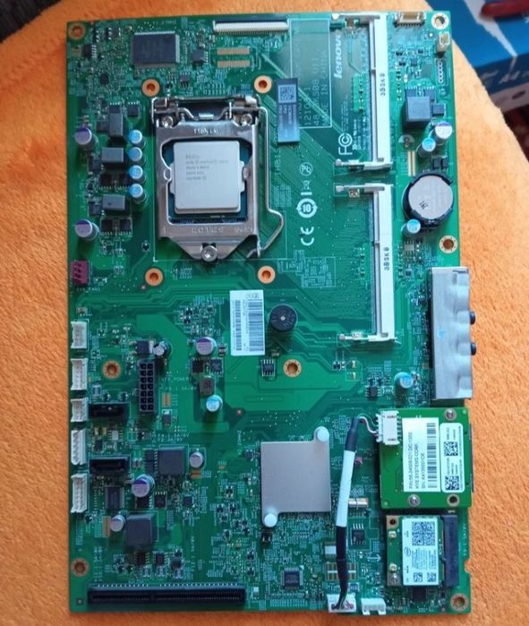 Плата від моноблоку