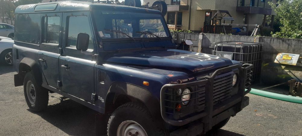 Land Rover Defender 110 TD5  2.5 TDi 1999 rok