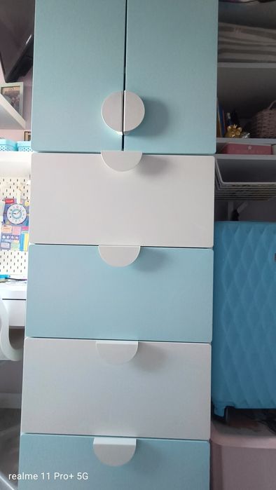 Regał Ikea do pokoju dziecięcego