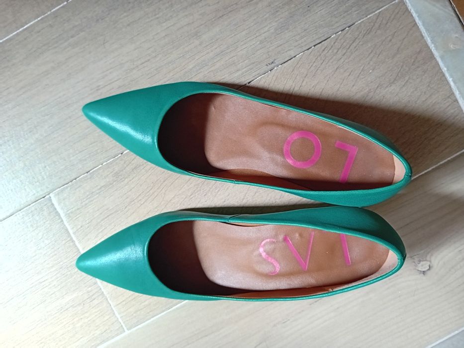 Sapatos Lolas – tamanho 38 – usados apenas uma vez
