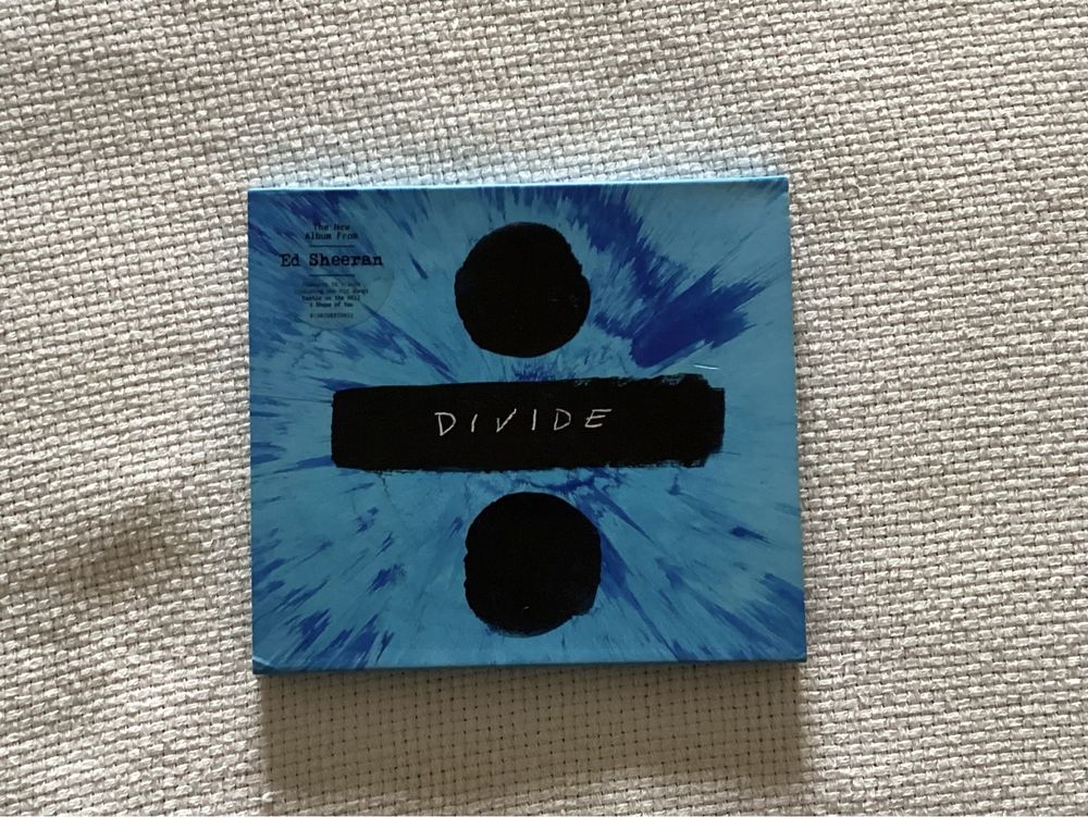 CD Ed Sheeran, como novo