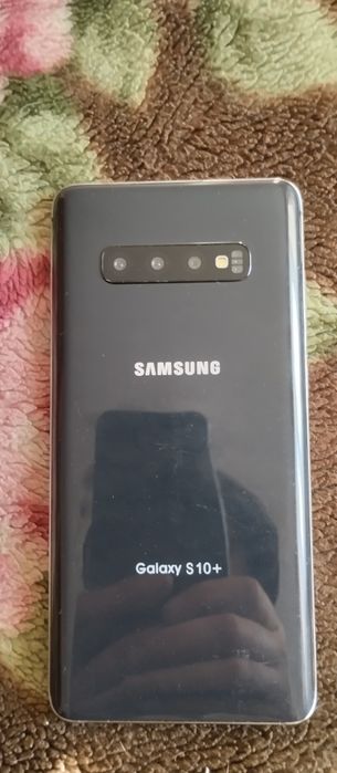 Продам samsung s10+