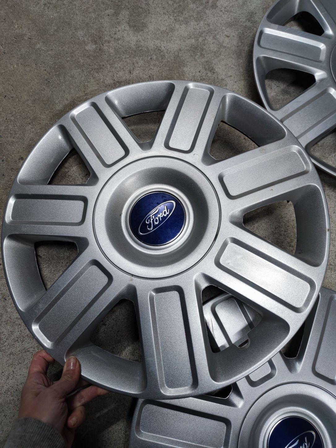 Ковпаки R16 Ford номер 3M51-1000-СС оригінал
