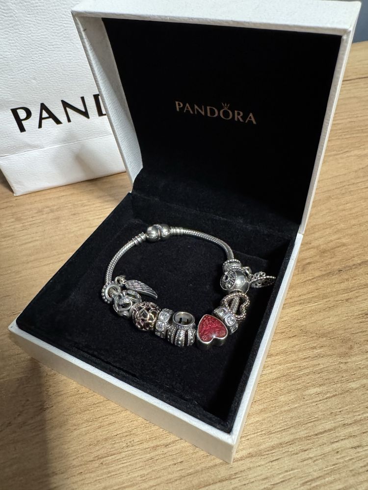 Браслет Pandora з наместинами оригінал