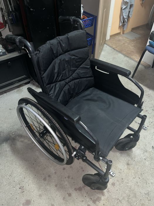 Wózek inwalidzki Vermeiren D-200 Super stan.
