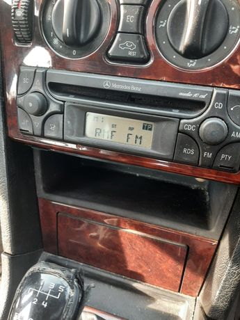 Radio samochodowe mercedes