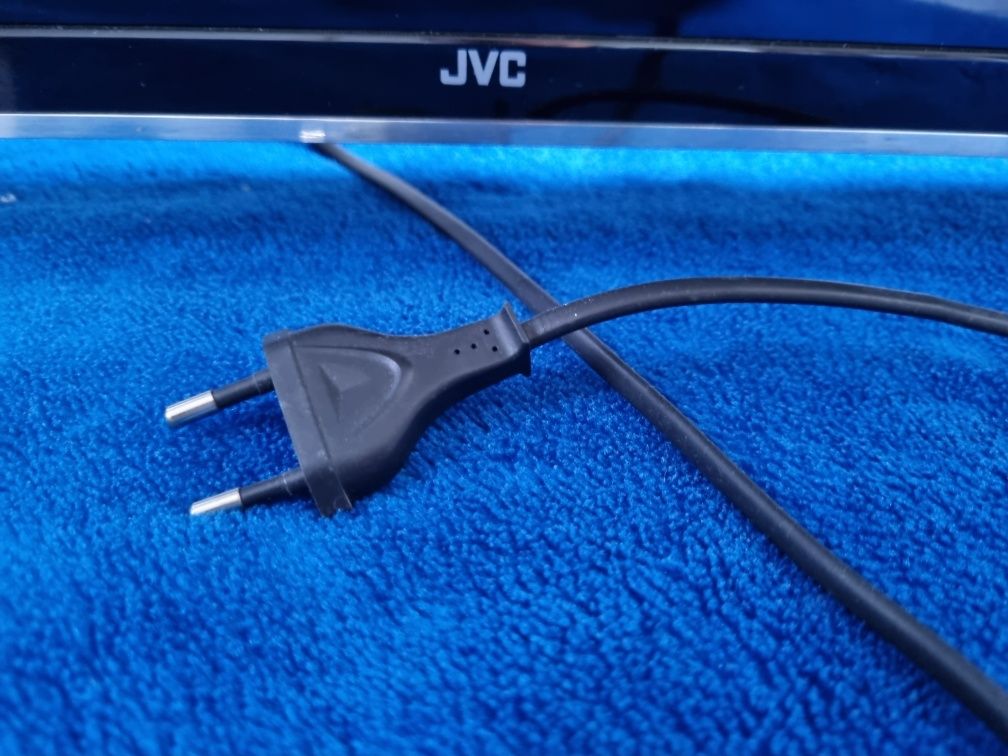 Telewizor 32' JVC  + dekoder MANTA