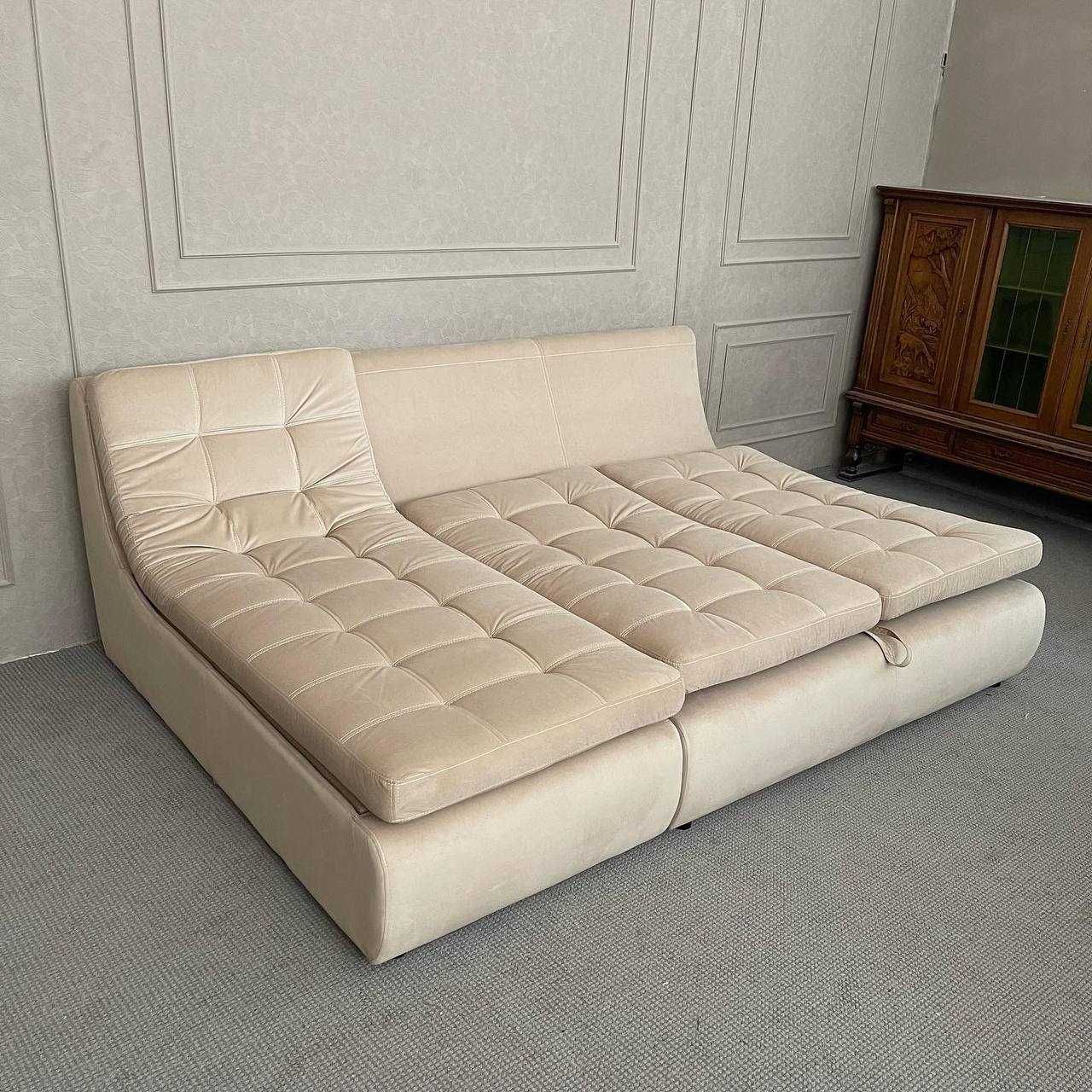 Розкладний диван з нішею в тканині