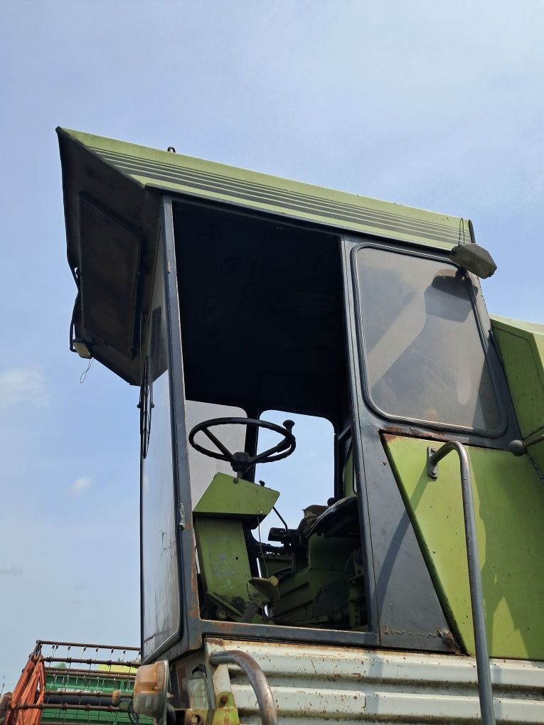 Kabina do kombajnu Claas Mercator 50,60,70, senator Protector 75