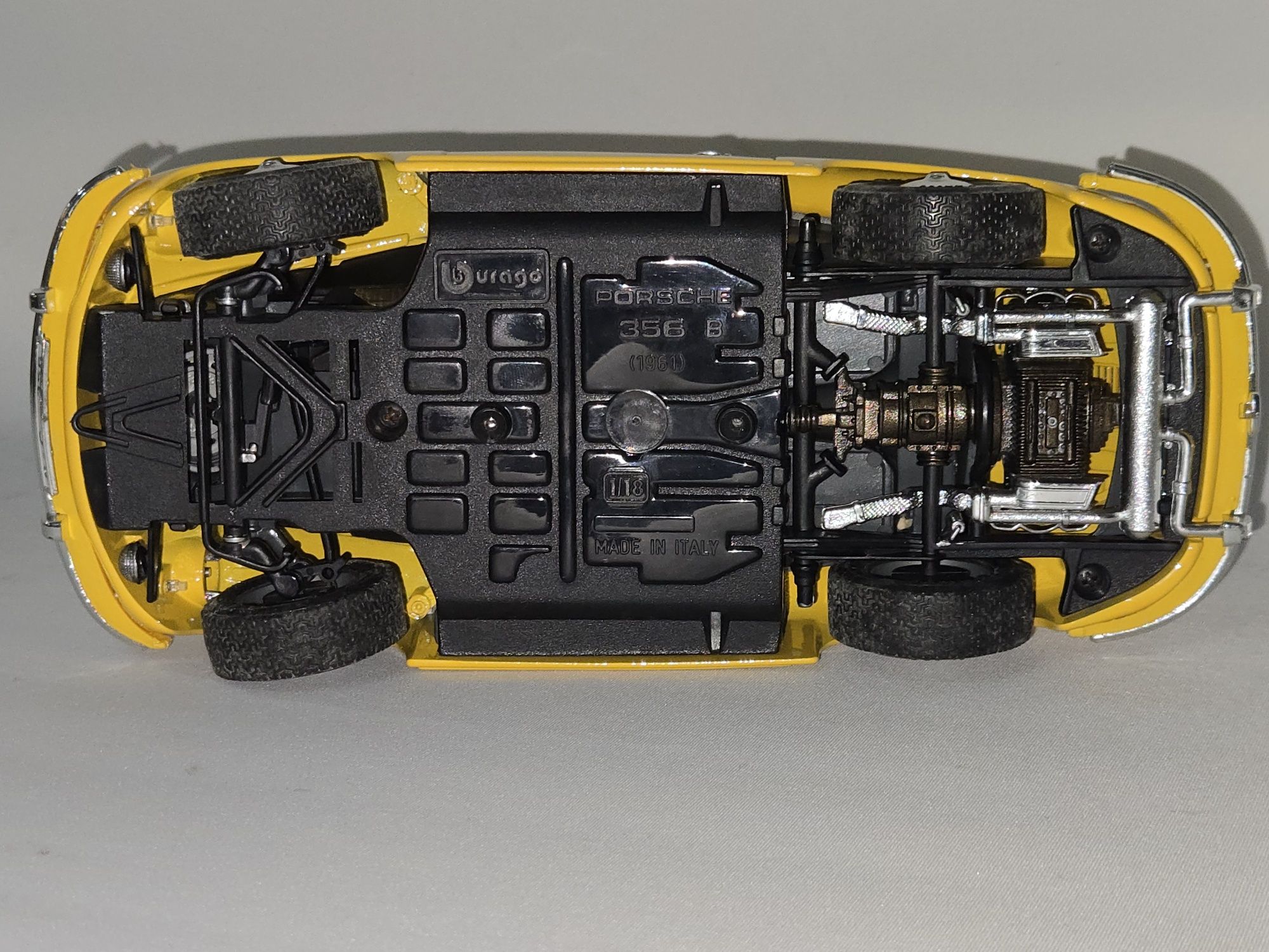 Miniatura Porsche 356B 1/18