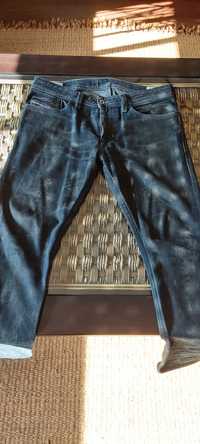 Jeans Diesel modelo Thanaz