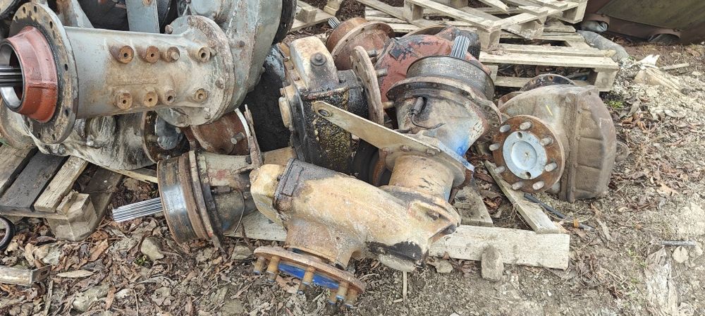 Zwolnica kompletna pochwa półoś Zetor 3011 Major