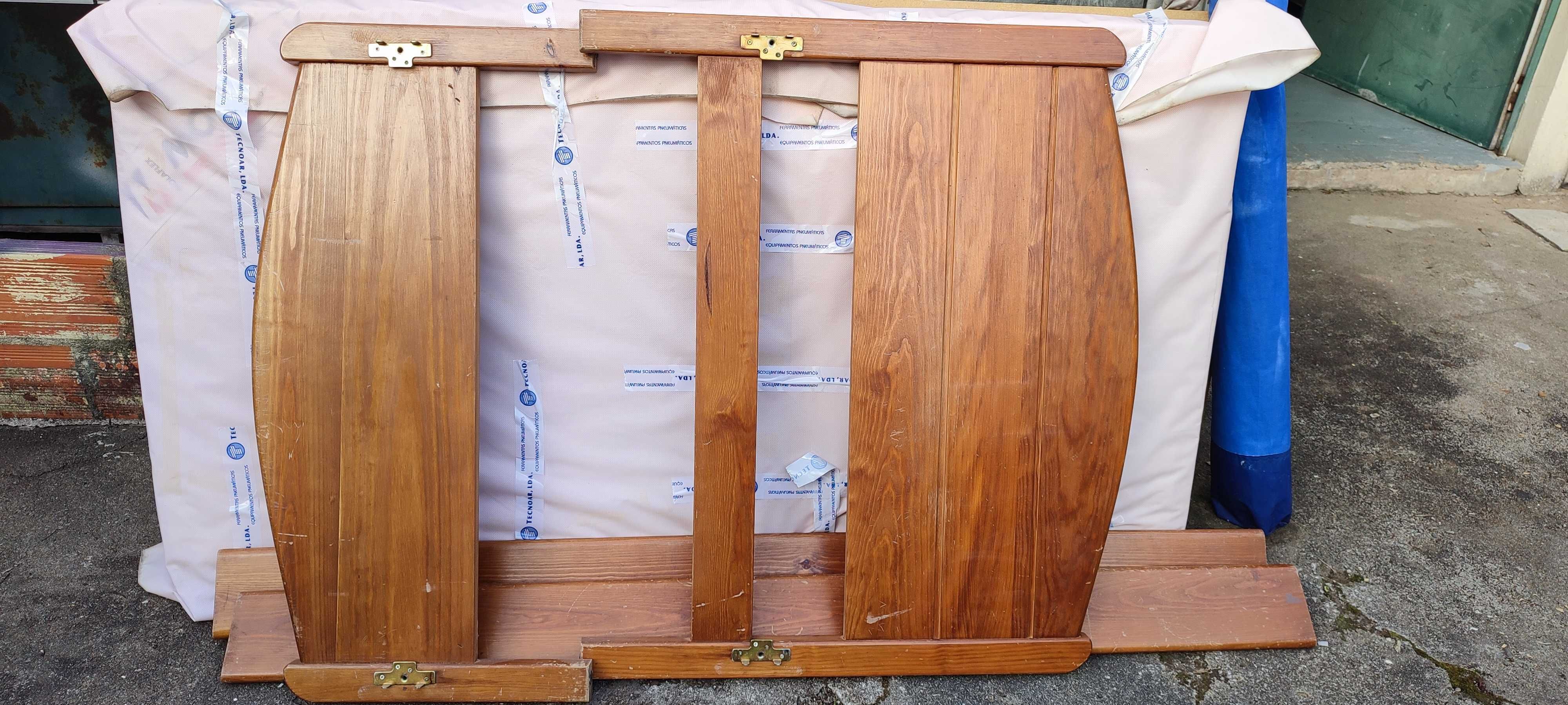 Cama madeira com estrado- oferta de colchão