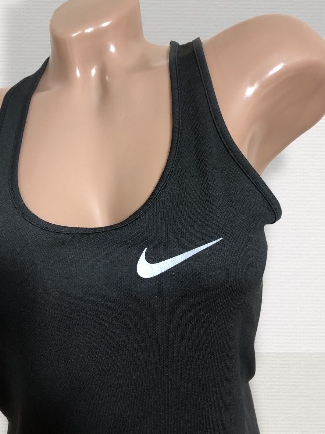 Спортивная майка Nike