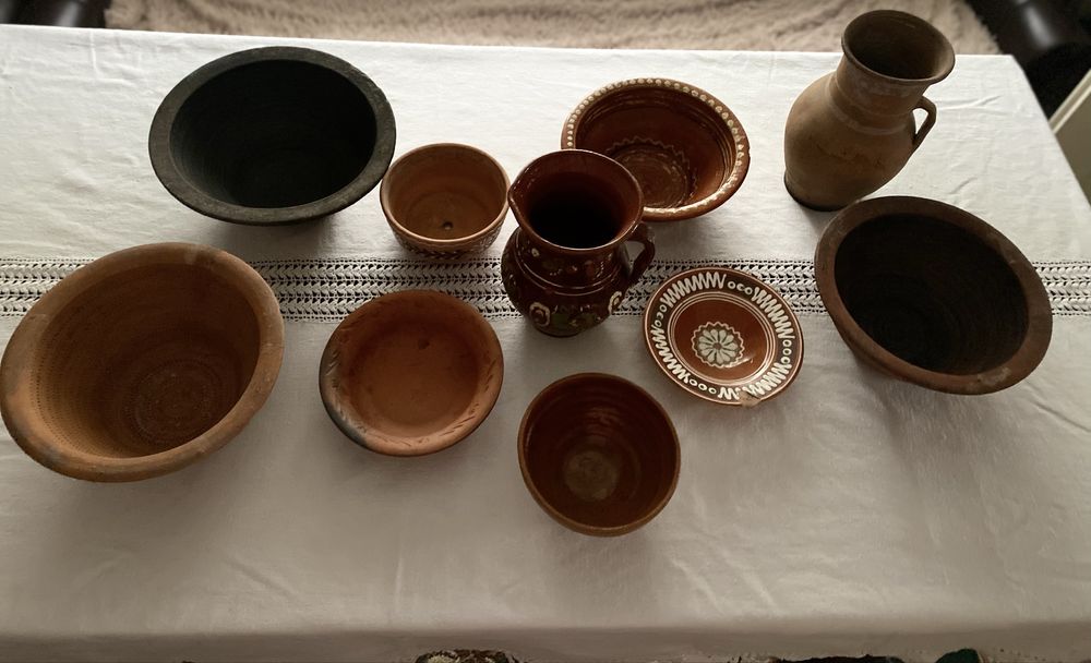 Старовинний глиняний посуд