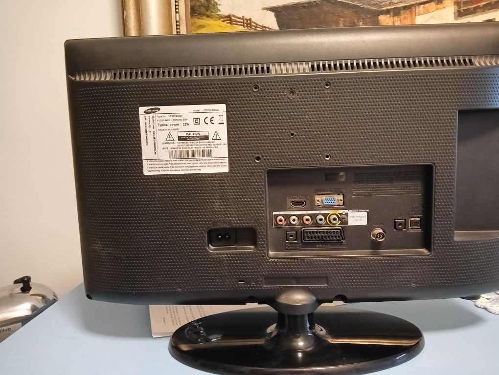 Telewizor Samsung 22 cale plus dekoder