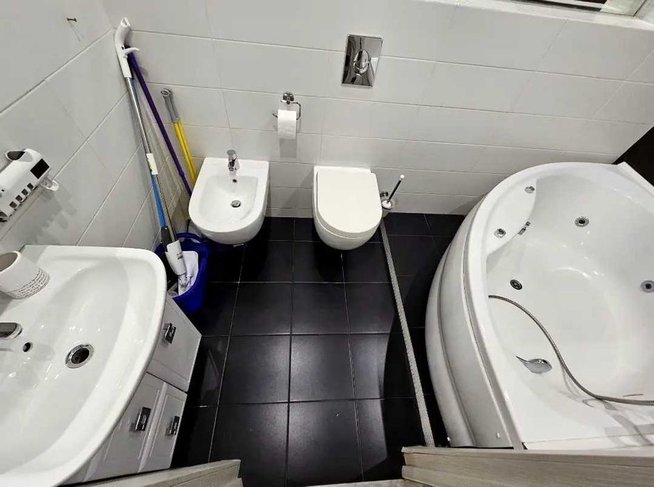 Сдам красивую квартиру 17 жемчужина 45м2 Асташкина Центр