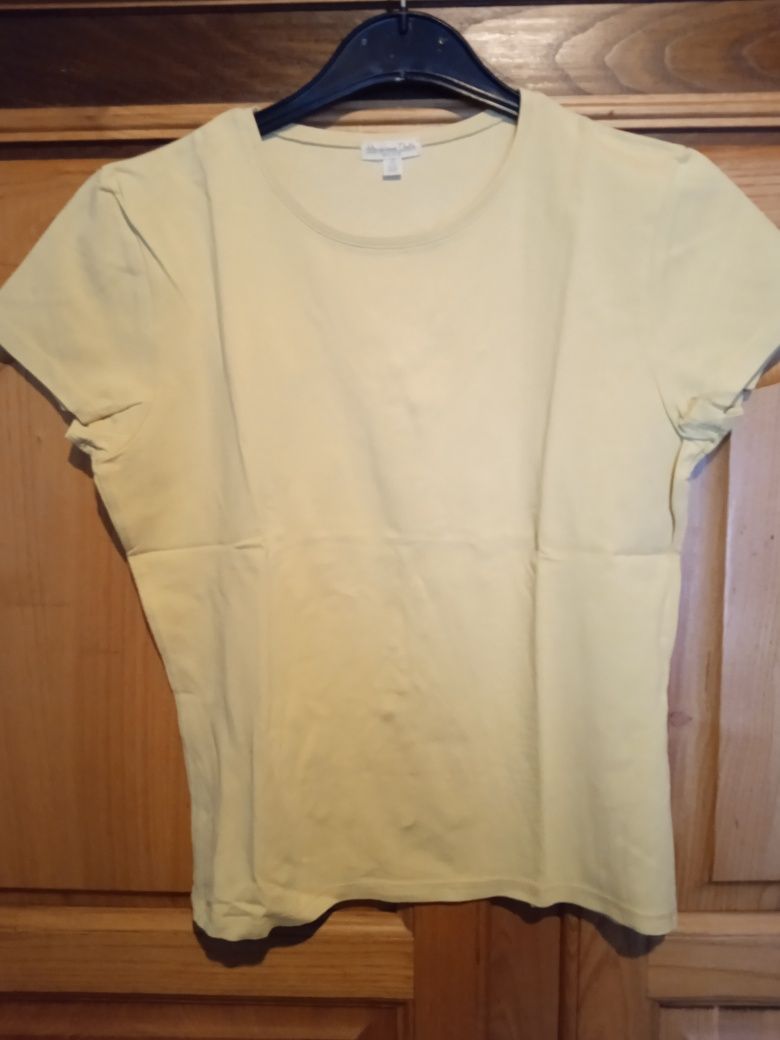 T-shirts básicas, da Massimo Dutti