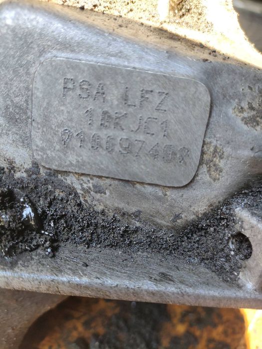 Двигун 1.8 Пежо Рено Сітроен